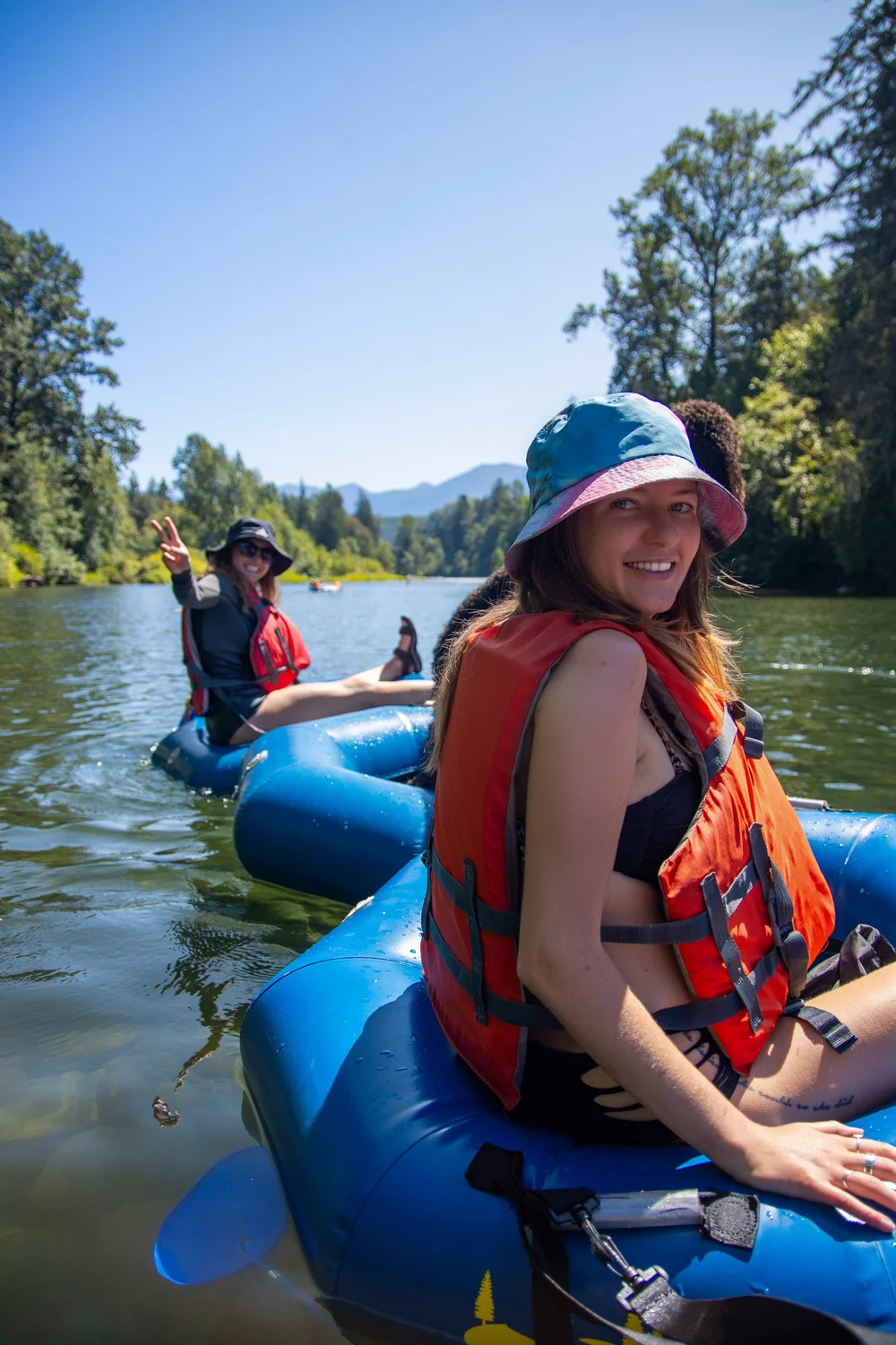 Kayak, SUP & Tubing